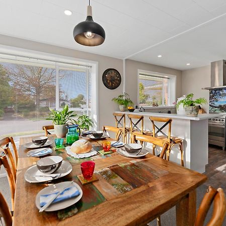 Leave Of Absence - Christchurch Holiday Home Eksteriør billede