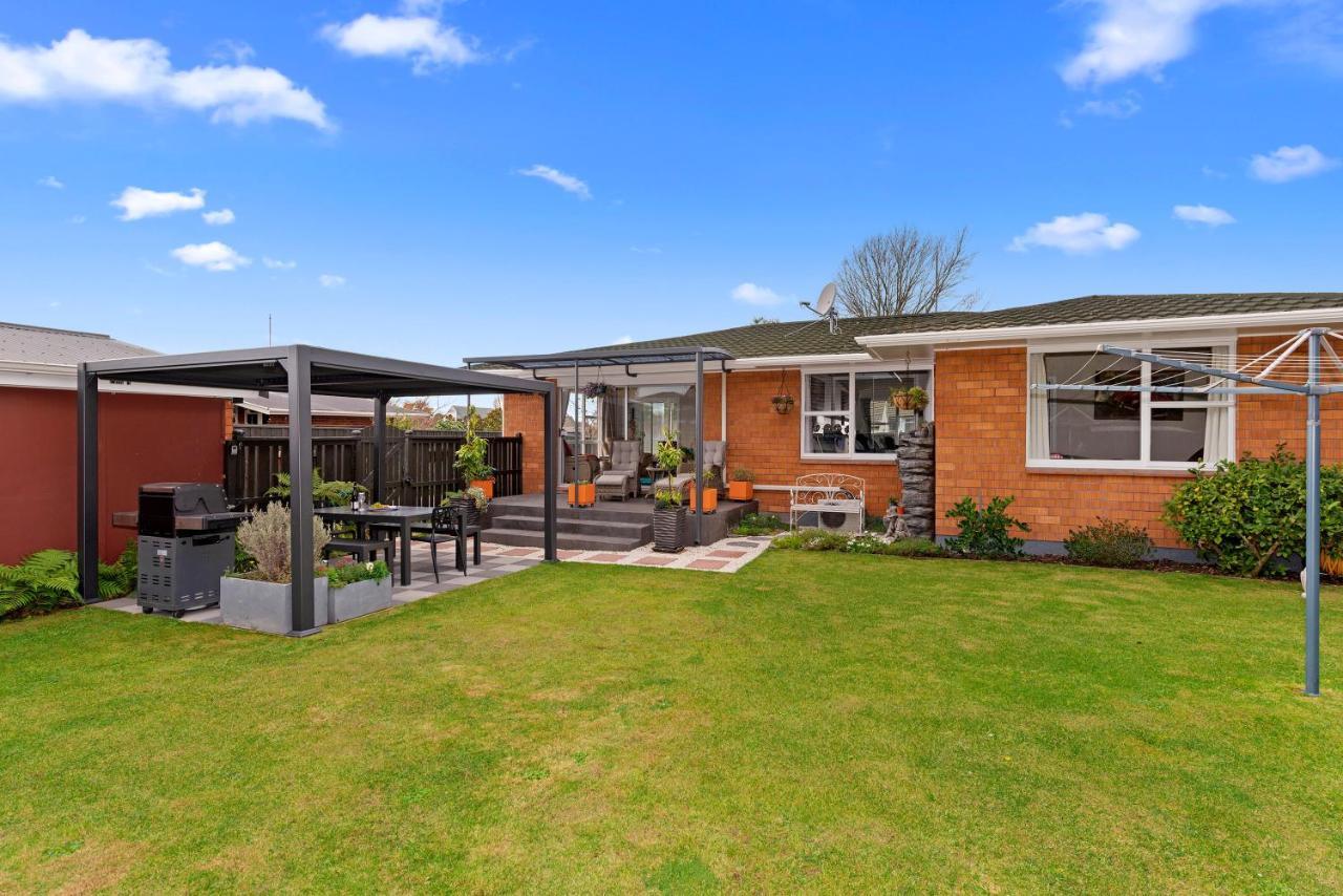 Leave Of Absence - Christchurch Holiday Home Eksteriør billede