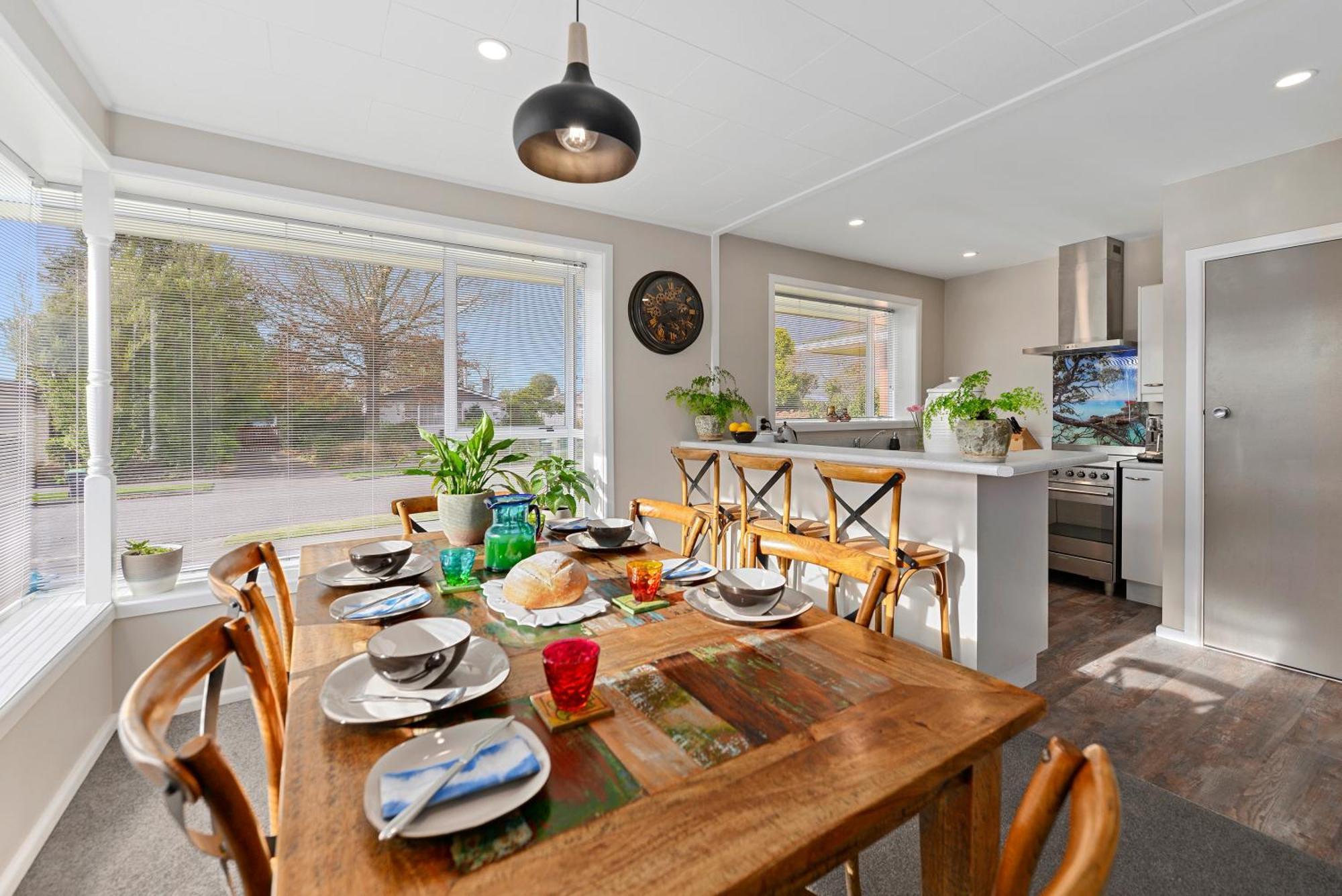 Leave Of Absence - Christchurch Holiday Home Eksteriør billede